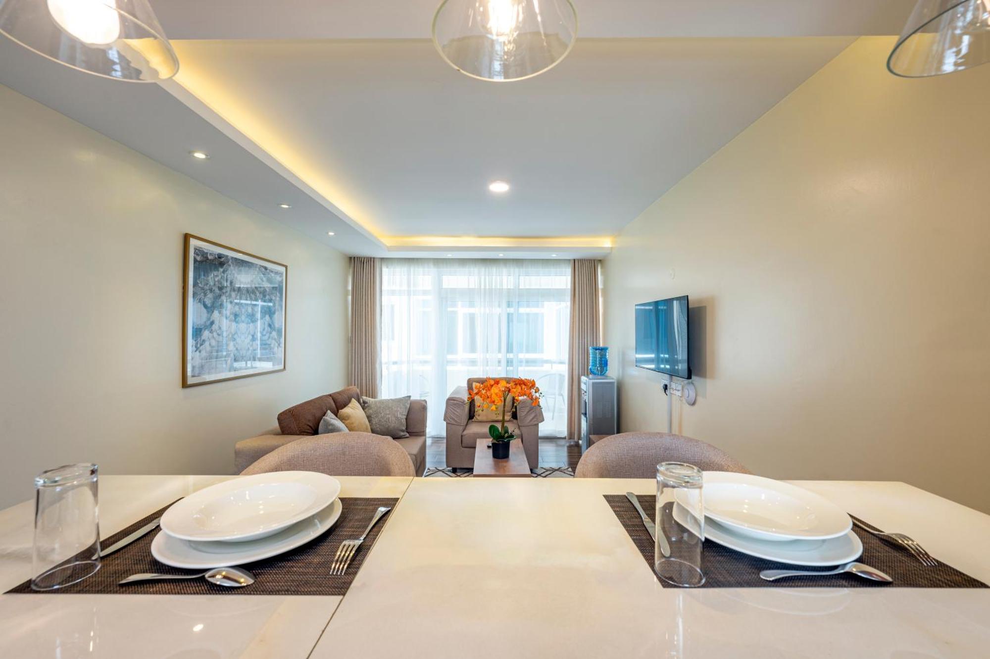 Roma Court Serviced Apartments Найроби Экстерьер фото